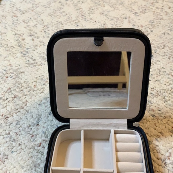 Women's Mele & Co Dana Faux Leather Jewelry Box - Picture 3 of 7